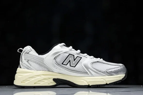 New Balance 530 MR530TA 