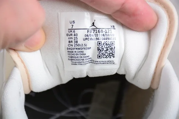 Nike Air Jordan 1 low FB7168-121 