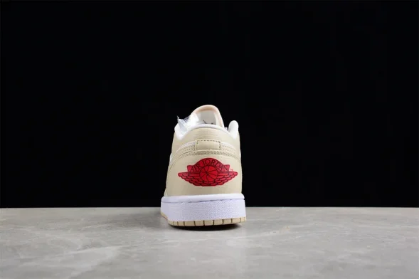 Nike Air Jordan 1 low FB7168-121 