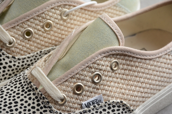 Vans Authentic VN0A5HYPAYR 