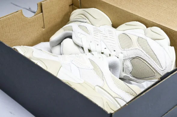New Balance 9060 U9060SS 