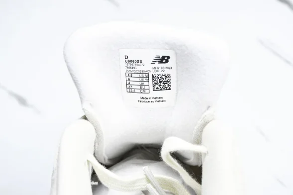 New Balance 9060 U9060SS 