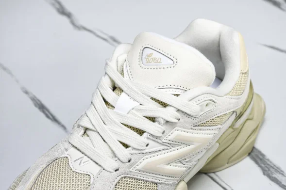 New Balance 9060 U9060SS 