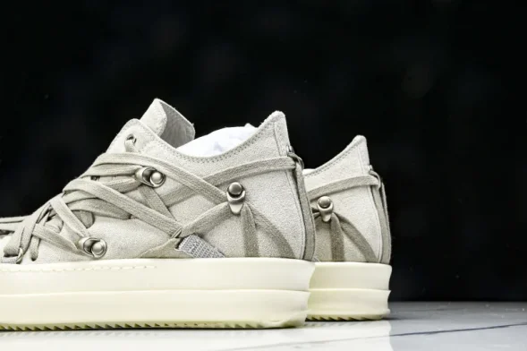 Rick Owens Megalaced Low Sneaks RU01E5886 LVSW1 