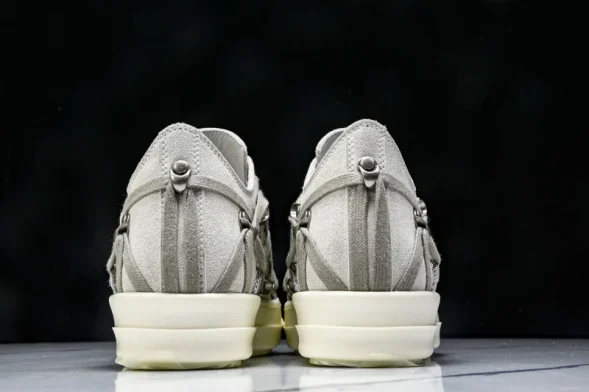 Rick Owens Megalaced Low Sneaks RU01E5886 LVSW1 