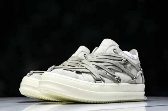 Rick Owens Megalaced Low Sneaks RU01E5886 LVSW1 