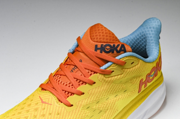 Hoka Clifton 9 1127895 PFMZ 