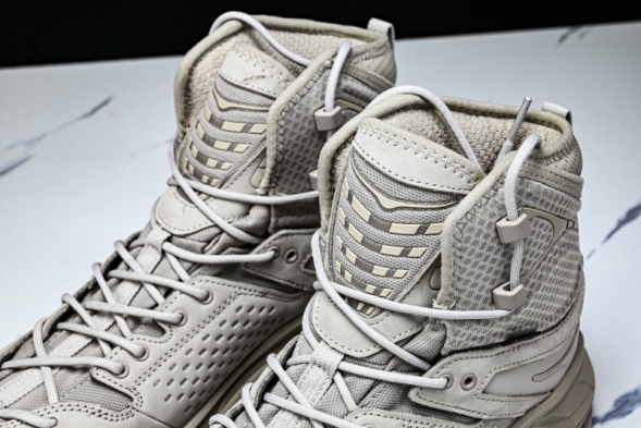 Hoka Tor Ultra Hi Gore-Tex 1129958 STPST 