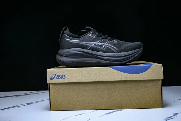 Asics Gel Nimbus 28 1011C591-002 