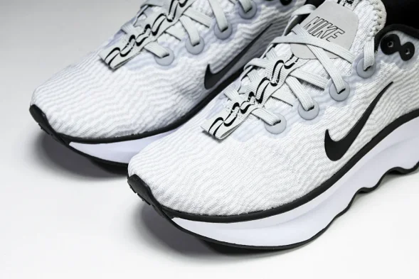 Nike Motiva DV1238-004 