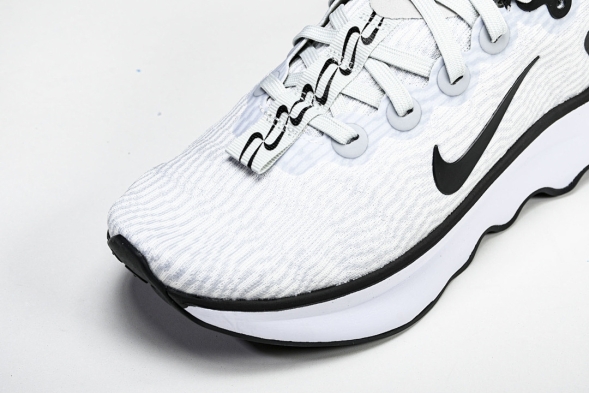 Nike Motiva DV1238-004 