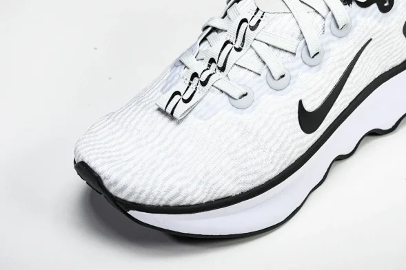 Nike Motiva DV1238-004 