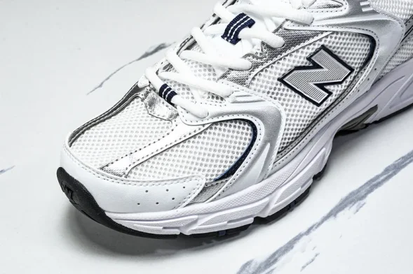 New Balance 530 MR530SG 