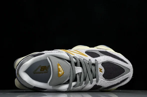New Balance 9060 U9060SRA 