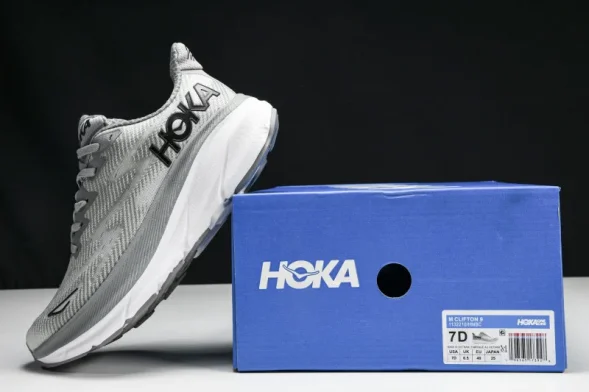 Hoka Clifton 9 1132210 HMBC 