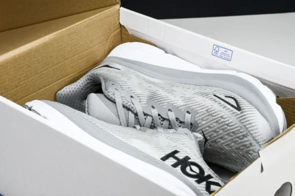 Hoka Clifton 9 1132210 HMBC 