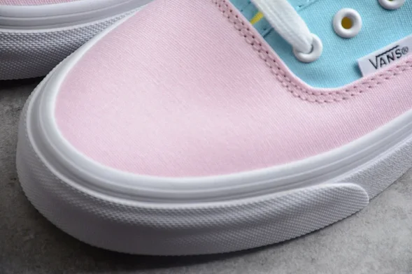 Vans Authentic VN0A4BV91RS 