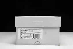 New Balance NB990 M990NV6