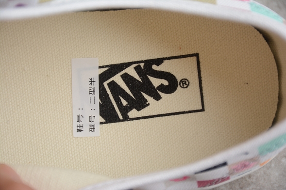 Vans Authentic VN0A54FM017 