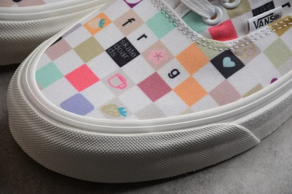 Vans Authentic VN0A54FM017 