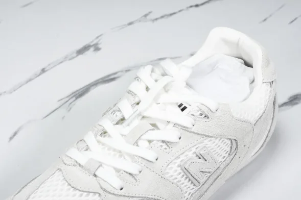 MiuMiu x New Balance 530 5E964D 