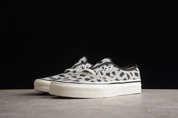 Vans Authentic x Wacko Maria VN0A4BV9GRY 