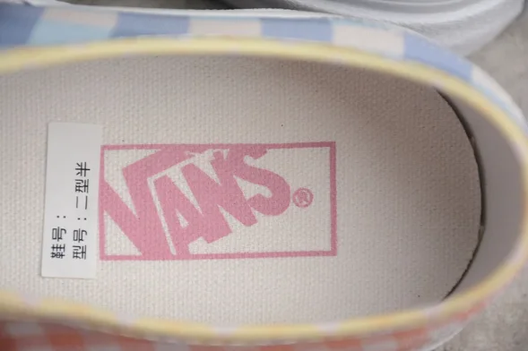 Vans Authentic VN0A5KRDASX 