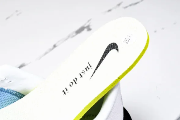 Nike Quest 6 FD6033-105 