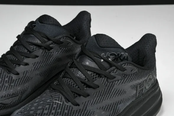 Hoka Clifton 9 1127895 BBLC 