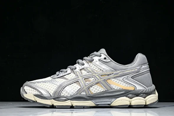 Asics Gel-Cumulus 16 TG 1203A733-101 