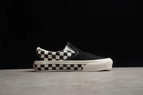 Vans Slip-On VN0A38F7RA9 