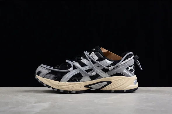Asics Gel-Kahana TR V2 1203A259-001 