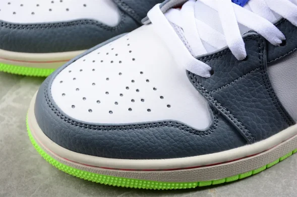 Nike Air Jordan 1 low FB1835-181 