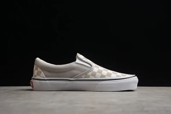 Vans Slip-On VN0A7Q5DBLL 