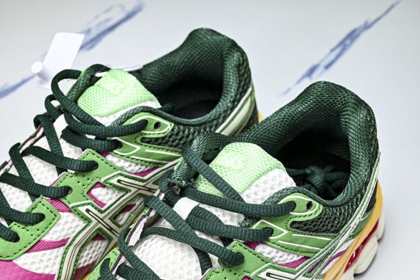 Asics Gel-Cumulus 16 TG 1203A763-100 