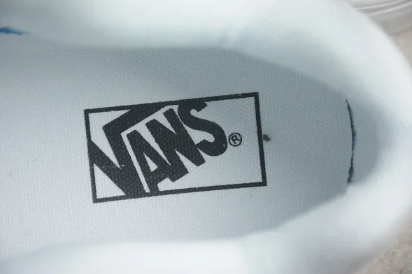 Vans Knu Skool VN0009QCW00 