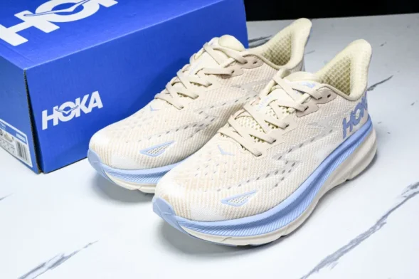 Hoka Clifton 9 1127895 0KLB 