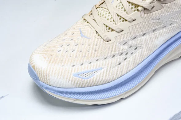 Hoka Clifton 9 1127895 0KLB 