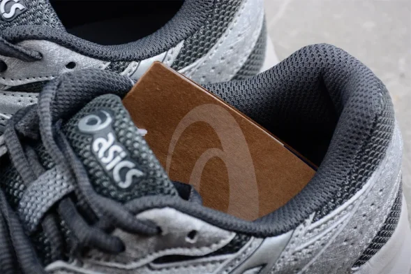 Asics Jog 100s 1201A713-020 