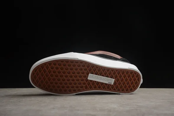 Vans Knu Skool VN0009QC201 