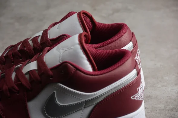Nike Air Jordan 1 low 553558-615 