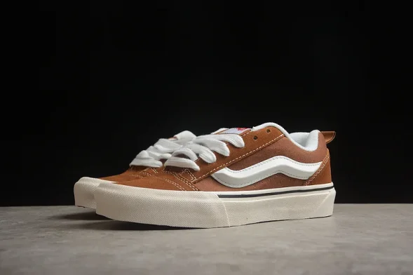Vans Knu Skool VN0009QC8TF 
