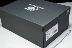 New Balance 9060 U9060EEP