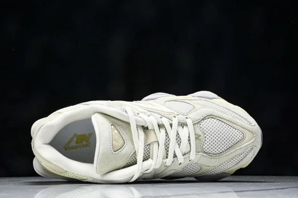 New Balance 9060 U9060EEP 