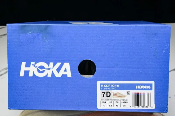 Hoka Clifton 9 1127896 SNC 