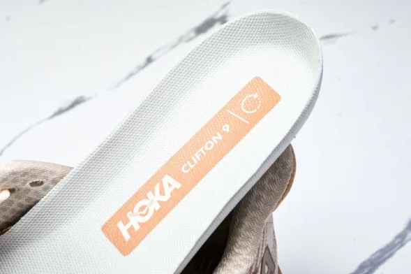 Hoka Clifton 9 1127896 SNC 