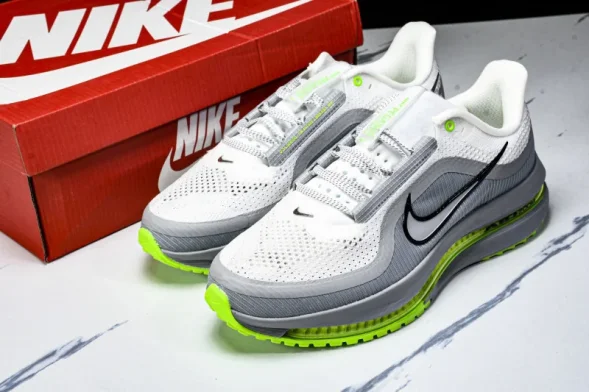 Nike Air Zoom Pegasus Premium HQ2593-009 