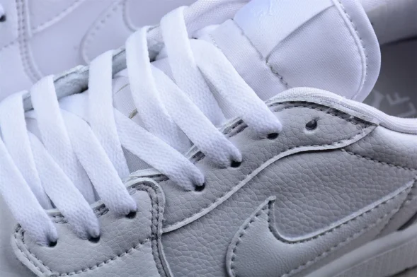 Nike Air Jordan 1 low DD9315-101 