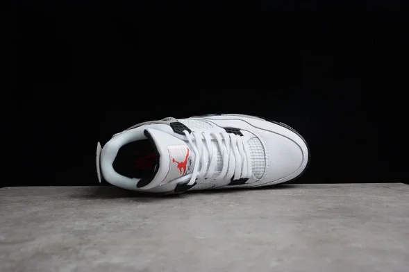  Nike Air Jordan 4 White Cement 840606-192 