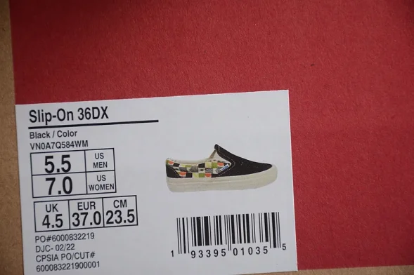Vans Slip-On VN0A7Q584WM 